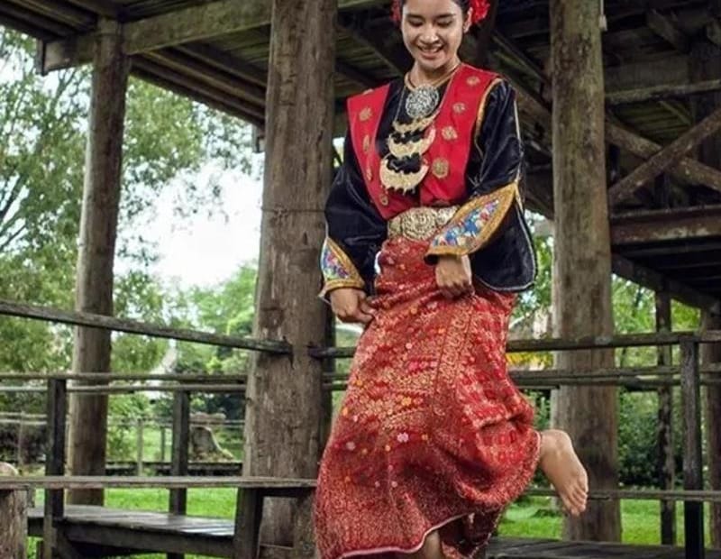 Dancers in ceremonial dress at the Sarawak Cultural Village